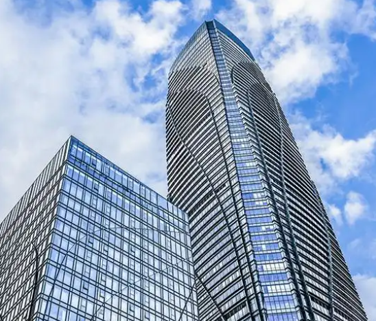 海南嘿嘿科技解析手游开发中的多人实时同步技术方案